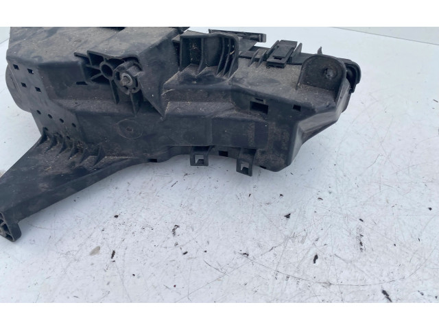 Блок предохранителей  9494210, 9452993   Volvo V70    