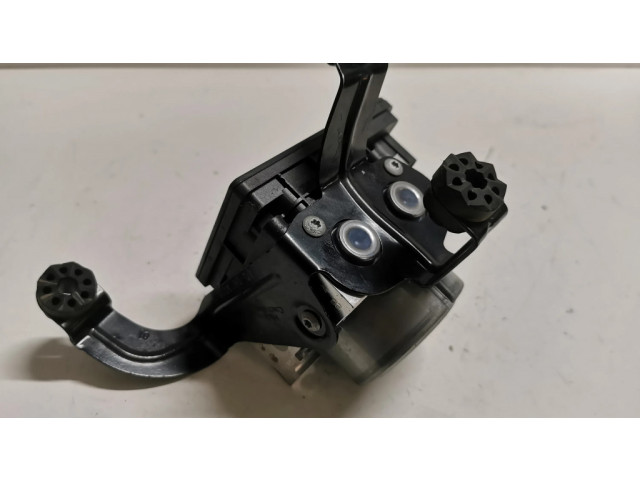 Jednotka ABS 6868756, 0000025B BMW 7 F01 F02 F03 F04 2015