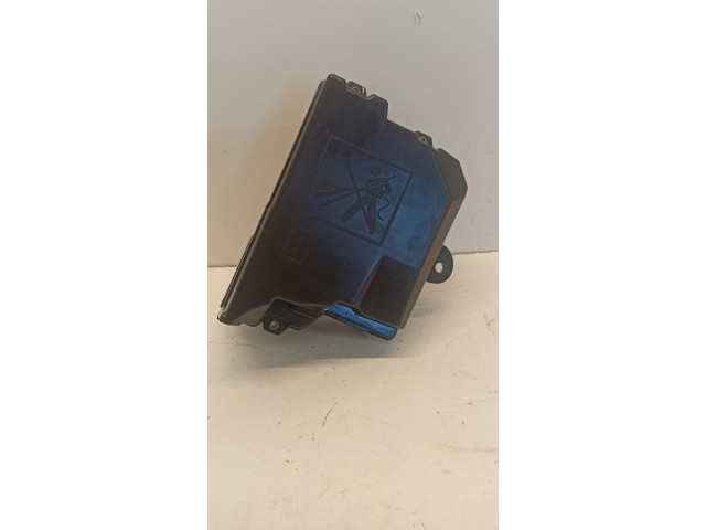 Блок предохранителей 284C02176R Dacia Sandero III