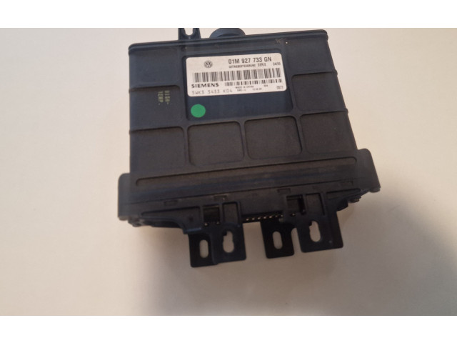 Блок управления коробкой передач 01M927733GN   Audi A3 S3 8L