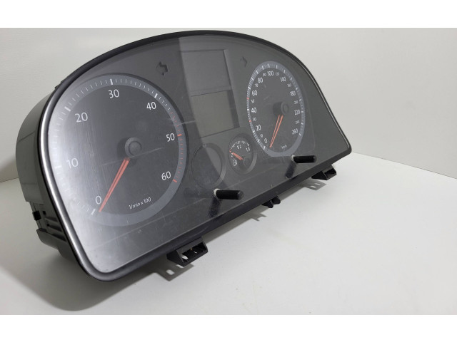 Přístrojová deska Volkswagen Caddy 2005 2K0920843A, V0003000