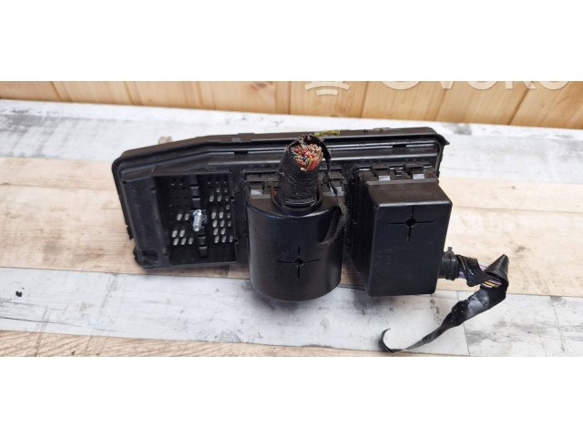 Pojistková skříňka Opel Antara 2008