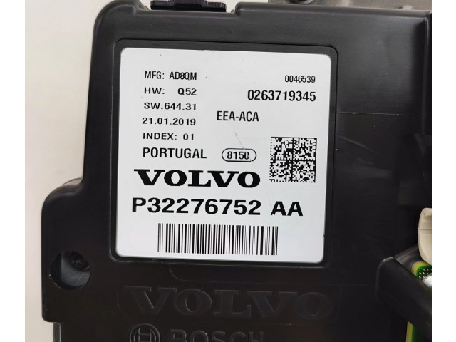 Панель приборов 32276752, 32276752AA   Volvo XC90       
