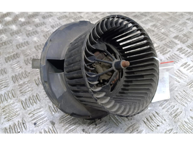 Вентилятор печки Volkswagen Jetta VI