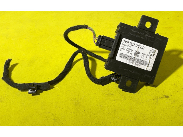 Модуль управления MPM RZ1R5P5K1   Audi A3 S3 8P