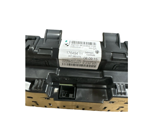 Přístrojová deska BMW 2 F22 F23 2013 9232892, 937995301