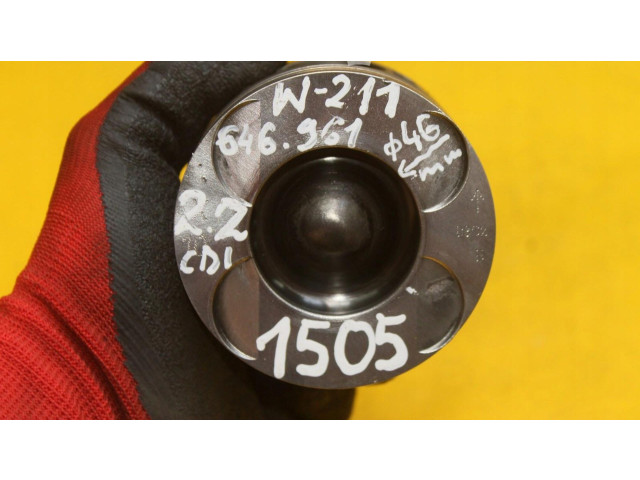 Píst Mercedes-Benz E W211