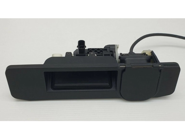 Выключатель открытия задней двери