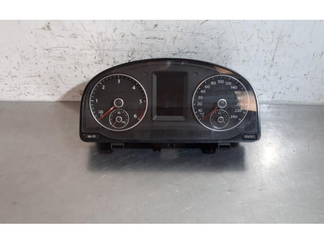 Přístrojová deska Volkswagen Caddy 2018 2K5920866C