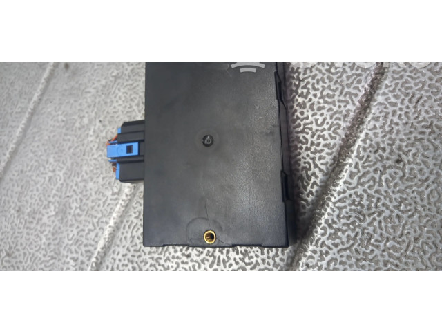 Блок комфорта    Skoda Octavia Mk1 (1U)   