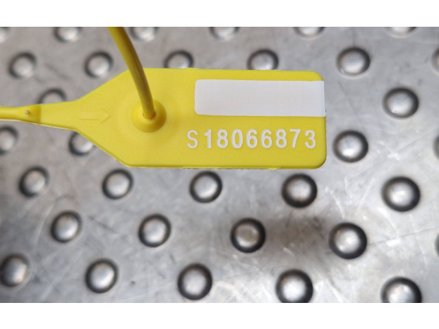 Зеркало электрическое Hyundai i10 2013 - 2018 года