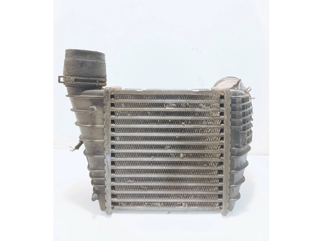 Интеркулер 1J0145803F, 0281002177 Audi A3 S3 8L