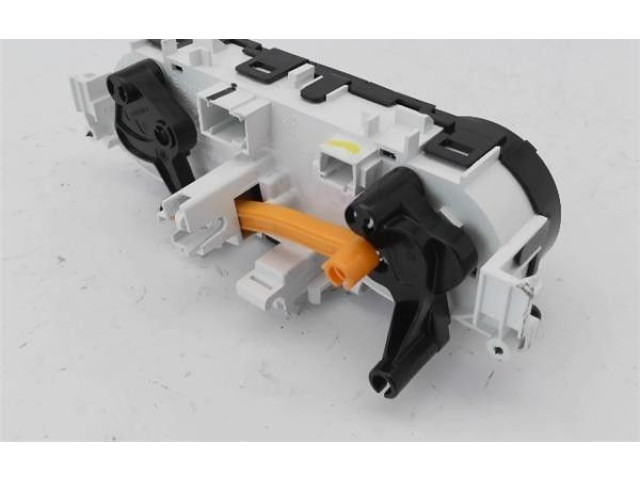 Блок управления климат-контролем 9672248380 Peugeot 2008 I