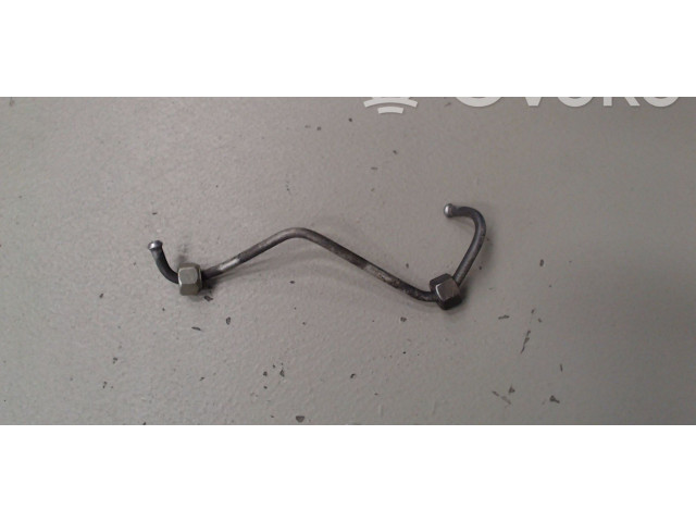 Топливная рампа 028130304F Volkswagen Golf III