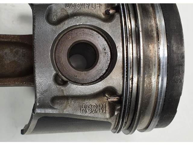 Píst 085190   Volvo S40     