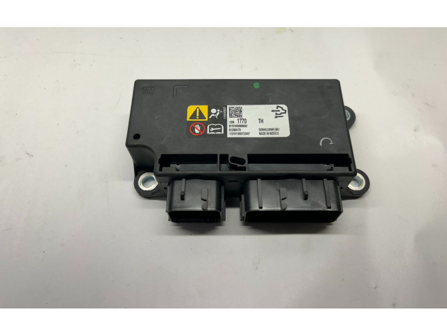 Блок подушек безопасности 13541770   Chevrolet Camaro