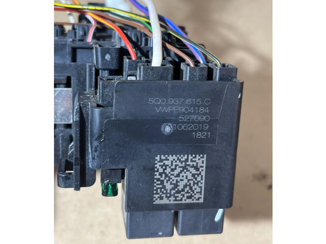 Pojistková skříňka 5Q0937615C, 062019 Volkswagen Tiguan 2020