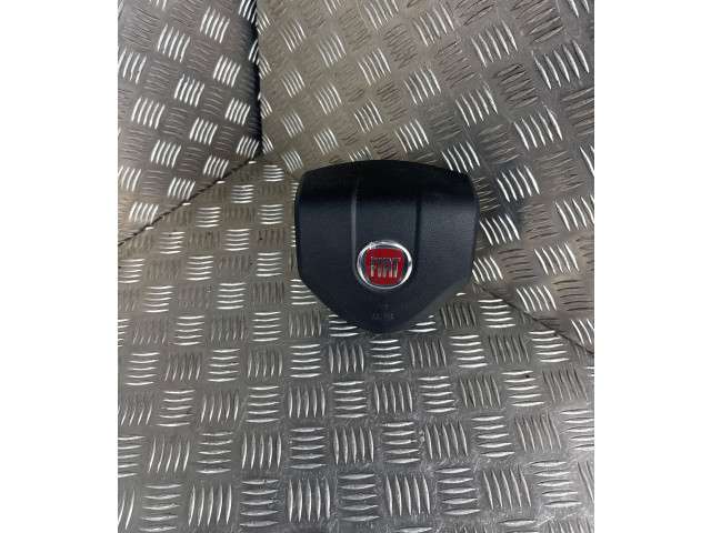 Подушка безопасности водителя P1TP76DX9AD, T29SL2711W0913 Fiat Freemont