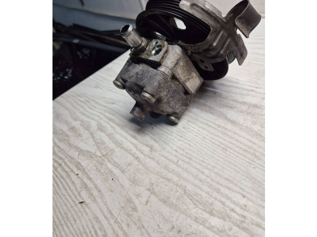 Насос усилителя руля 9485757, 7611332112   Volvo V70