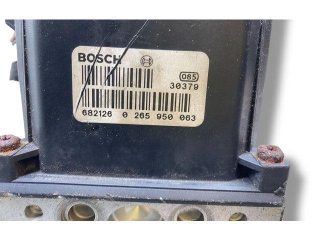 Блок АБС 0265225139, 3U0614517D Skoda Superb B5 (3U) 2001 - 2008 года
