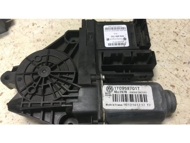 Передний двигатель механизма для подъема окон