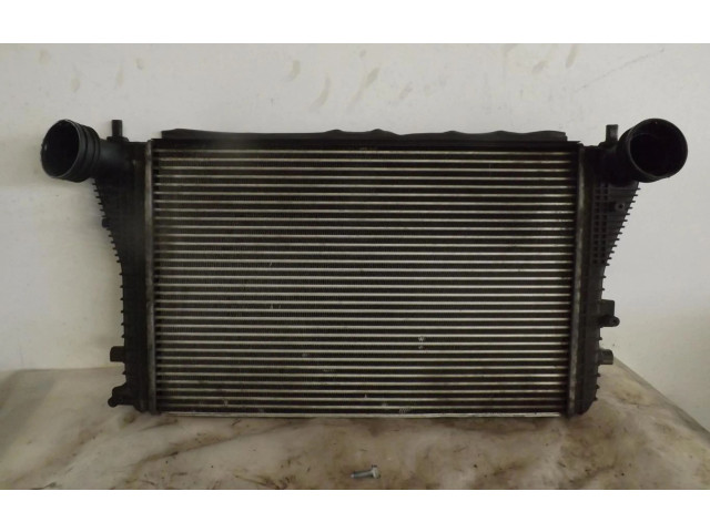 Интеркулер 1K0145803 Volkswagen Golf Plus