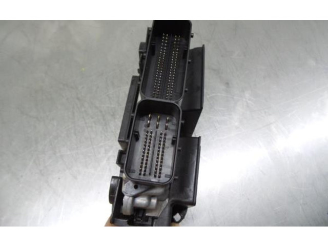 Řídící jednotka 0281018634, DDE8518568 BMW M3 F80 2012