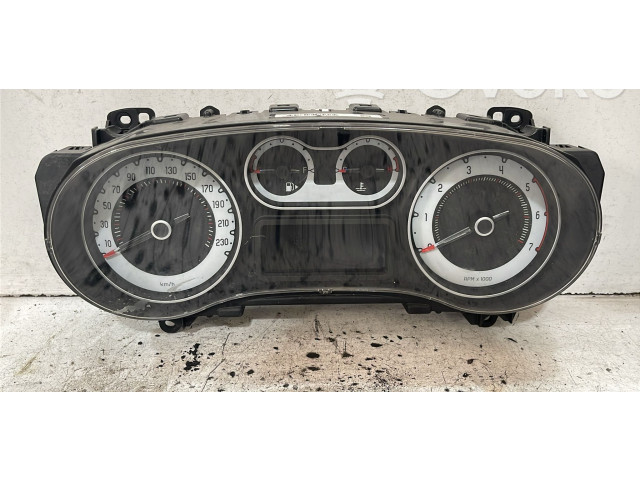 Панель приборов 52026759, 52026759   Fiat 500L       