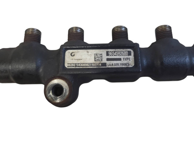 Топливная рампа 9654592680, 9655465480   Volvo V50  