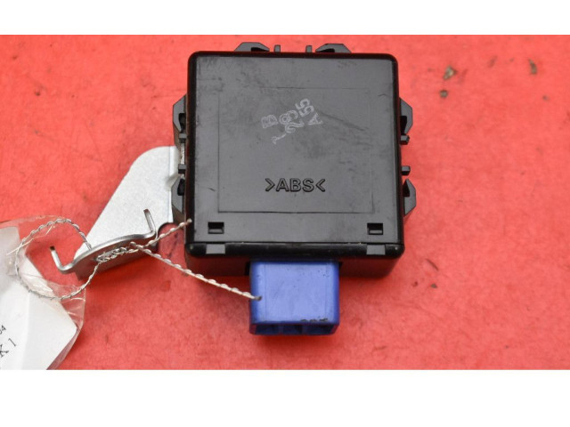 Řídící jednotka 89650-30560, 89650-30560 Lexus GS 300 400 430 2001