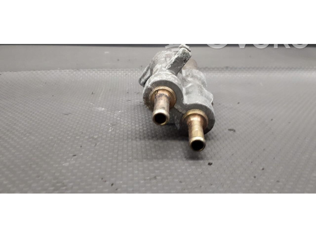 Vstřikovací lišta 46480170 Alfa Romeo 156