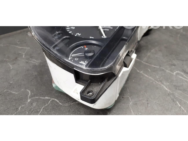 Přístrojová deska Ford Mondeo MK I 1994 95bp10841b