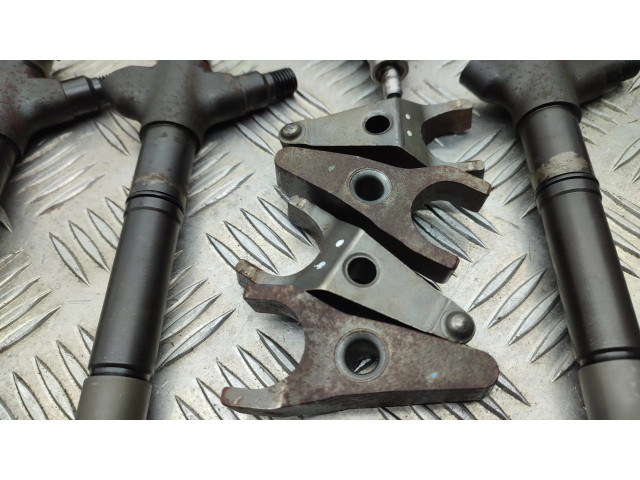 Vstřikovač 8945820051, 221000R050   Toyota RAV 4 (XA40)  pro naftový motor 2.2  