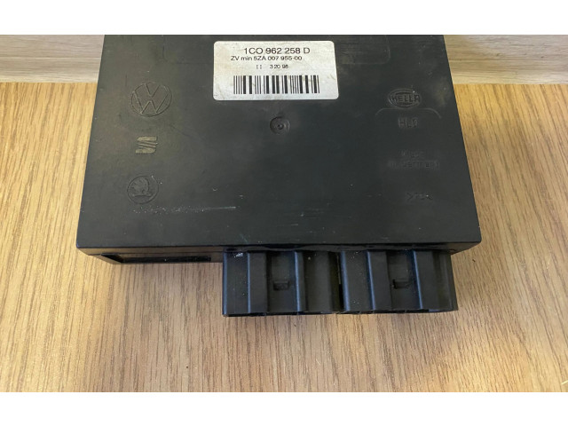 Блок комфорта 1C0962258D, 5ZA00795500 Skoda Octavia Mk1 (1U)