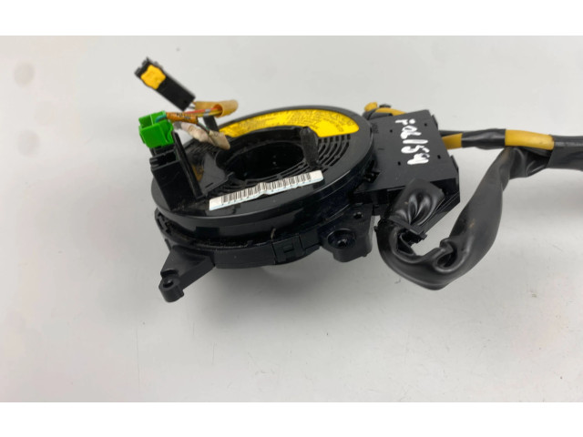 Подрулевой шлейф SRS    Subaru Forester SG