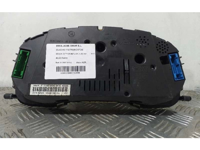 Панель приборов 1U0920811J   Skoda Octavia Mk2 (1Z)       