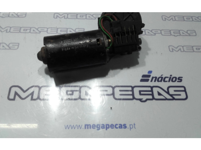 Моторчик дворников 390240313    Volvo 440