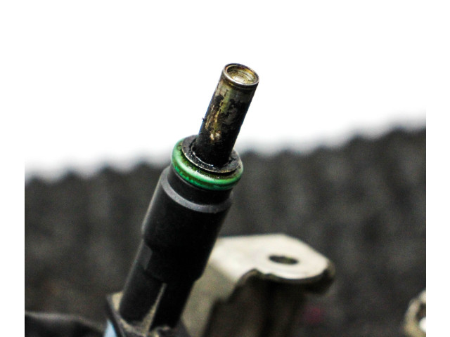 Vstřikovač HX7G9H487AC, HX7G9D280BB Ford Escape III