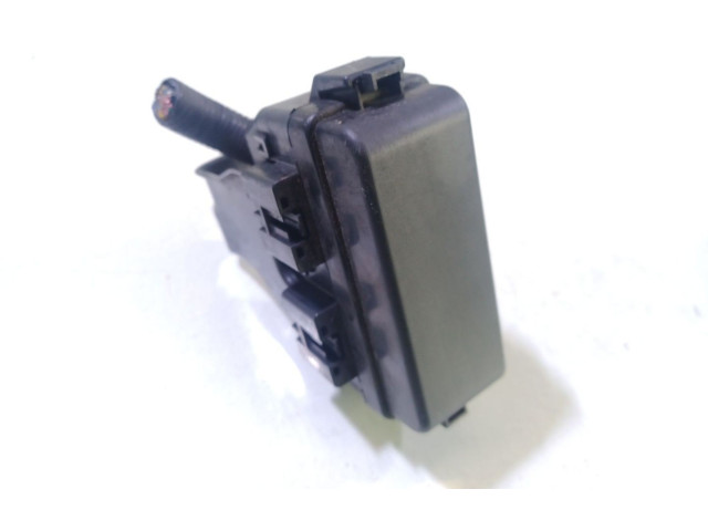 Блок предохранителей    Honda HR-V    