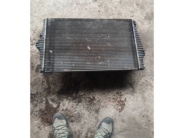 Радиатор интеркулера 31274553   Volvo XC90  