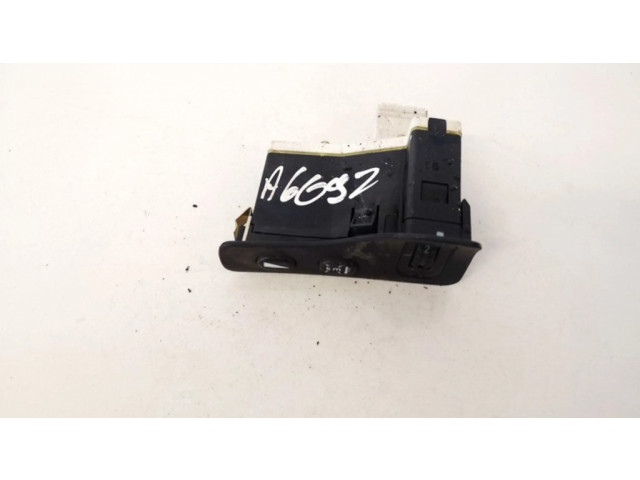 Включатель регулировки высоты фонарей