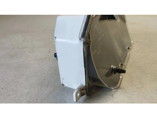 Přístrojová deska Mitsubishi Pajero 1997 MR233345, 526260