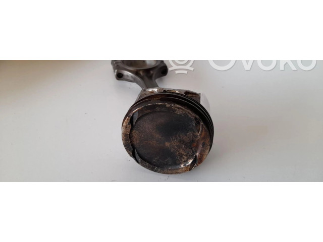 Píst    Seat Ibiza III (6L)     