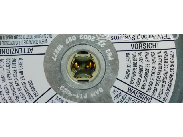 Подушка безопасности водителя 61305211A   Volkswagen New Beetle