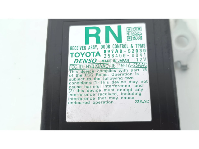 Блок управления 897A052030, 2584000041   Toyota Prius c