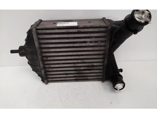 Интеркулер  847850000   Fiat Punto (188) 