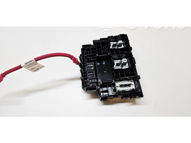 Блок предохранителей 68460093AC, P68462345AB Jeep Grand Cherokee WL