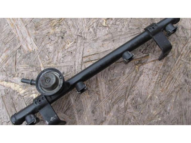 Топливная рампа    Jeep Cherokee III KJ  