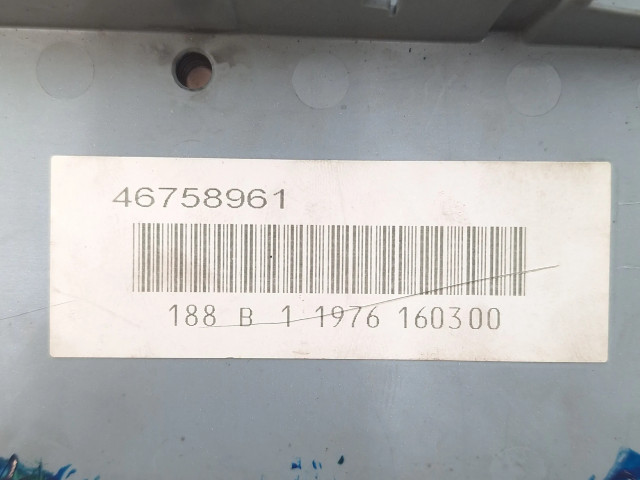 Pojistková skříňka 46767353NPL Fiat Punto (188) 2001