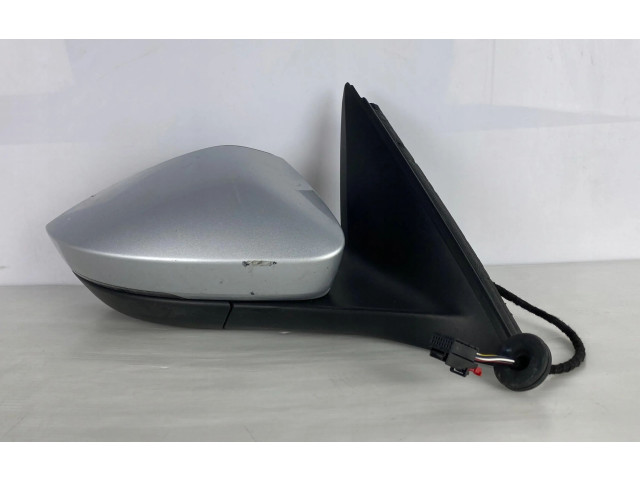 Зеркало электрическое Skoda Scala - года